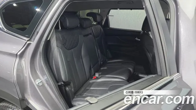 Hyundai Santa Fe Santa Fe (New) — Фото автомобиля 18