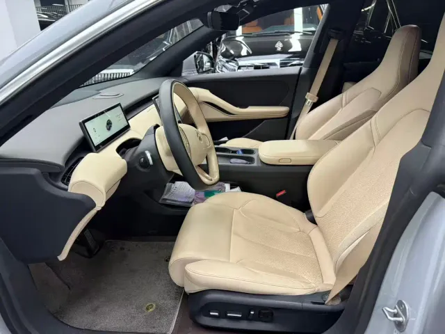 Nio ET5 Touring — Фото автомобиля 4