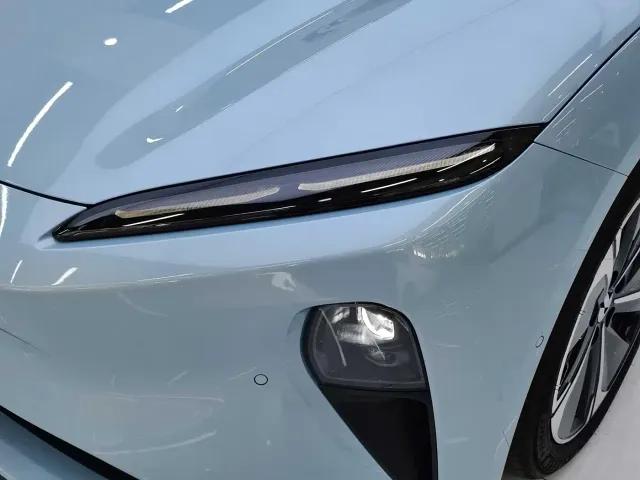 Nio ET5 Touring — Фото автомобиля 16
