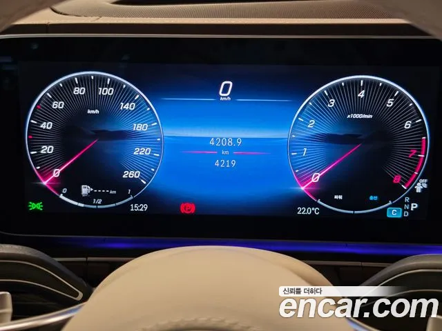 Mercedes-Benz GLS-Class — Фото автомобиля 8