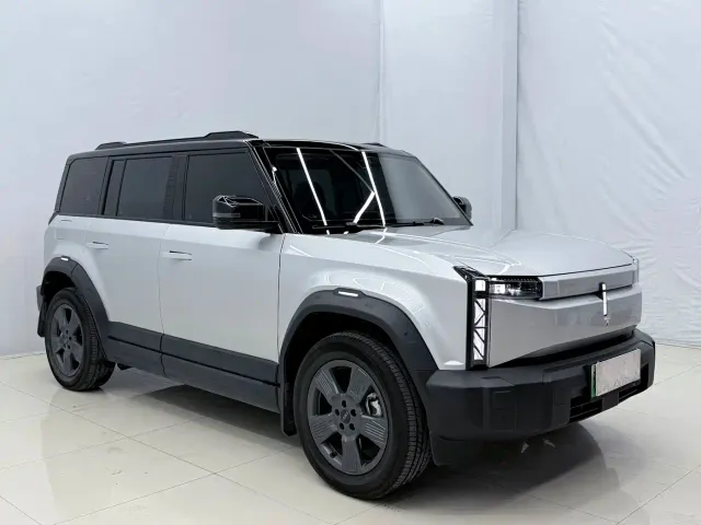 iCAR 03 — Фото автомобиля 3