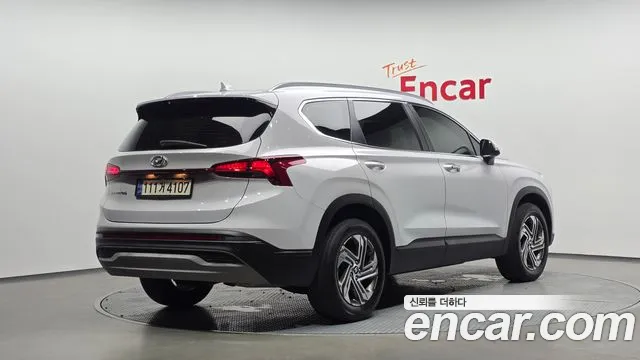 Фотография автомобиля — Hyundai Santafe