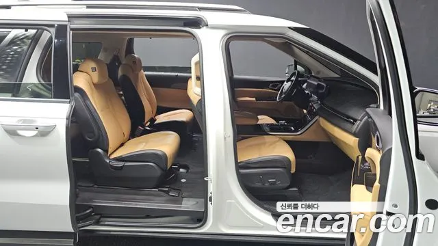 Kia Canival Carnival 4 поколение Дизель 9 мест Signature — Фото автомобиля 11