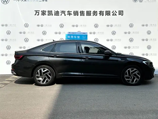 Volkswagen Sagitar — Фото автомобиля 3
