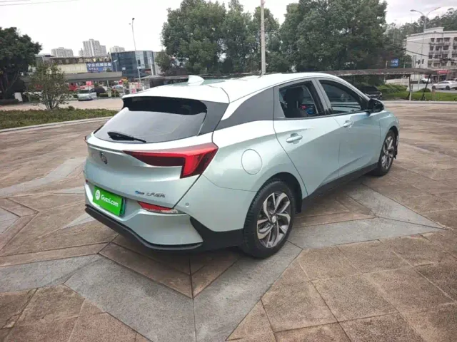 Buick Velite 6 — Фото автомобиля 6