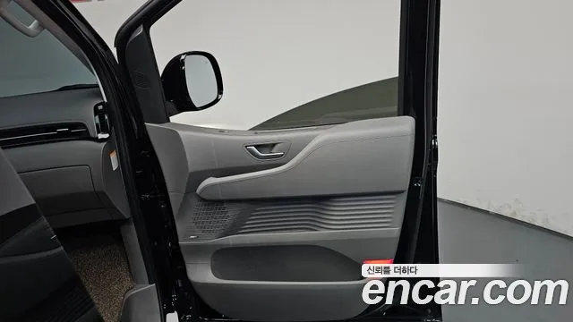 Hyundai Staria — Фото автомобиля 23