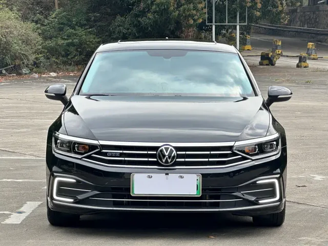 Volkswagen Magotan — Фото автомобиля 2