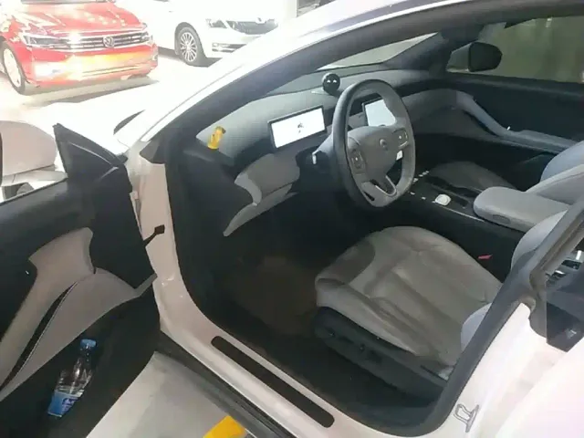 Nio ET5 Touring — Фото автомобиля 15