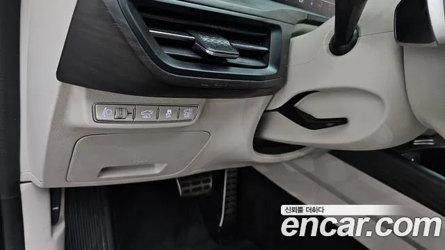 Kia K8 K8 Hybrid — Фото автомобиля 26