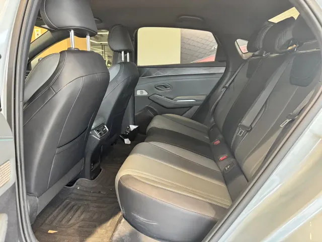 BYD Qin L — Фото автомобиля 9