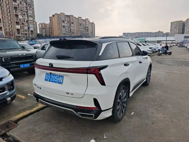Changan CS75 — Фото автомобиля 16