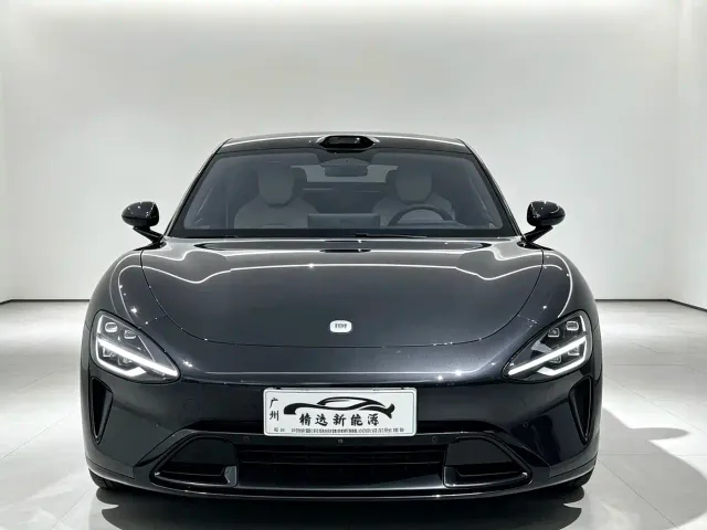 Xiaomi SU7 — Фото автомобиля 2