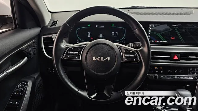 Kia Seltos New — Фото автомобиля 19