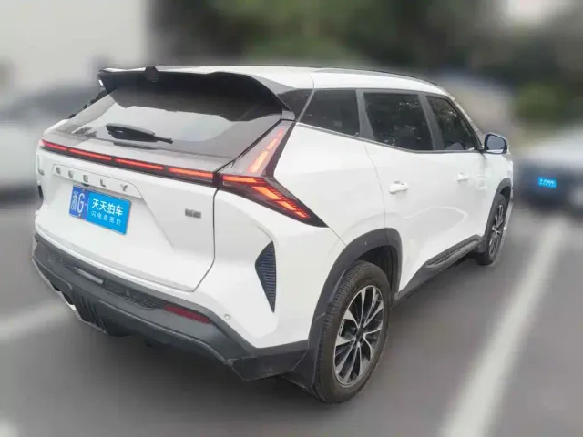 Geely Boyue — Фото автомобиля 5