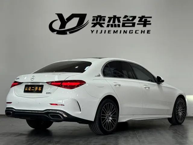 Mercedes-Benz C-Class — Фото автомобиля 7