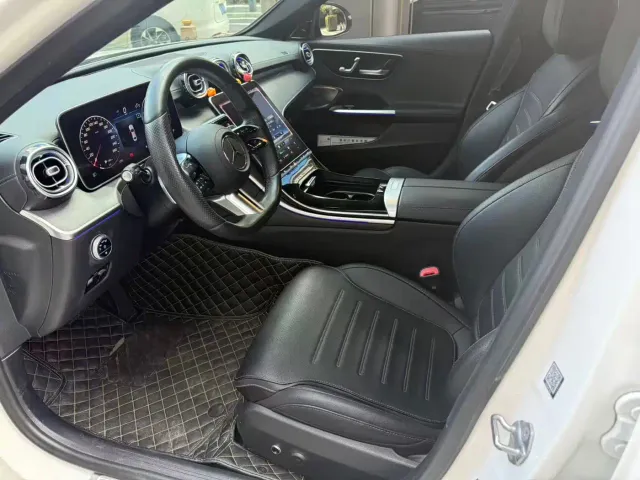 Mercedes-Benz C-Class — Фото автомобиля 6