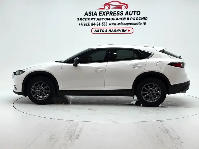 Mazda CX-4 — Фото автомобиля 7