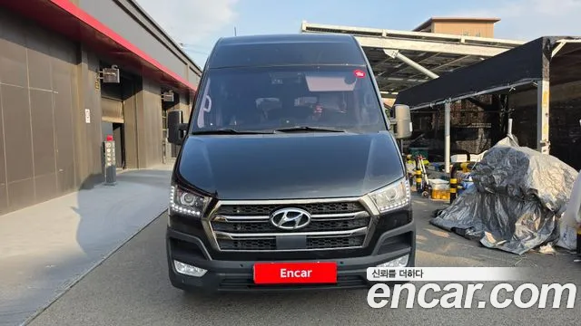 Hyundai Solati Solati 15 мест — Фото автомобиля 3