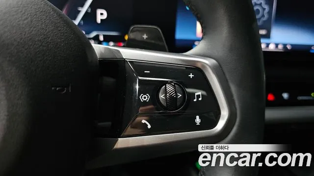 BMW 5 Series G60 — Фото автомобиля 29