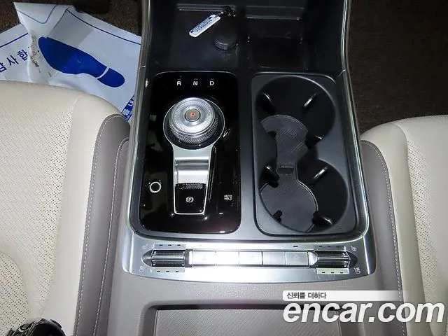 Kia Carnival 4th Gen — Фото автомобиля 12