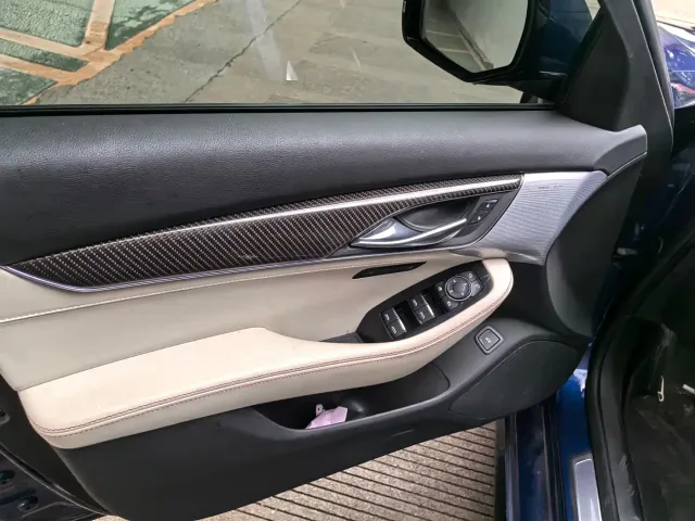 Cadillac CT5 — Фото автомобиля 8
