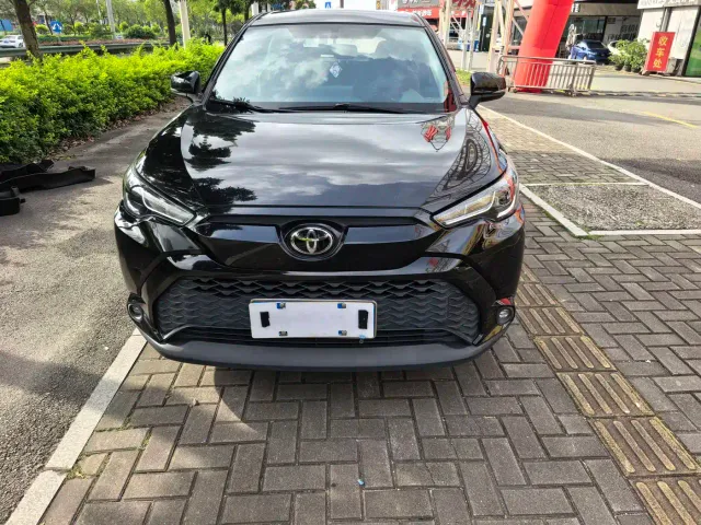Toyota Frontlander — Фото автомобиля 2