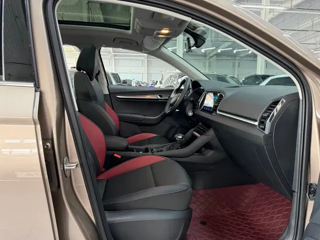 Skoda Karoq — Фото автомобиля 16