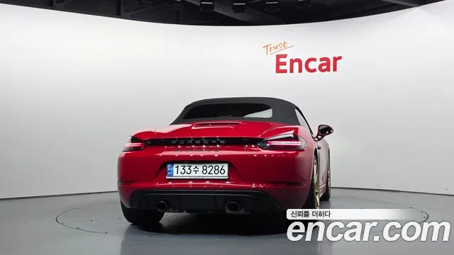 Porsche 718 — Фото автомобиля 4