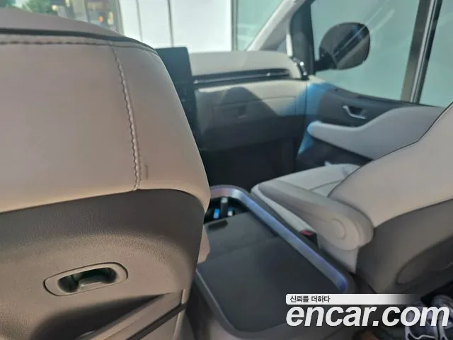 Hyundai Staria — Фото автомобиля 6