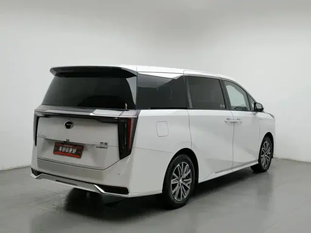 GAC Trumpchi M8 — Фото автомобиля 2