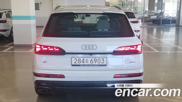 Audi Q7 4M — Фото автомобиля 4