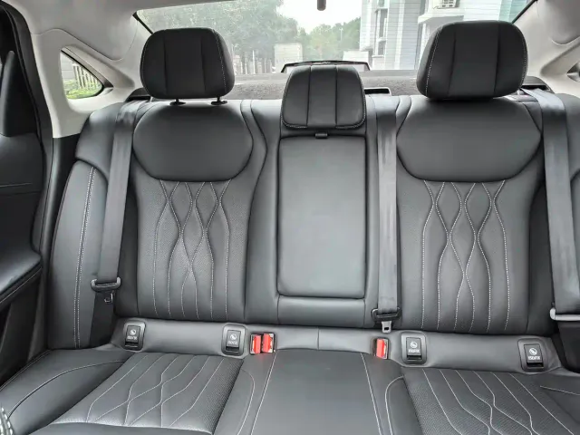 Chery Arrizo 8 — Фото автомобиля 28