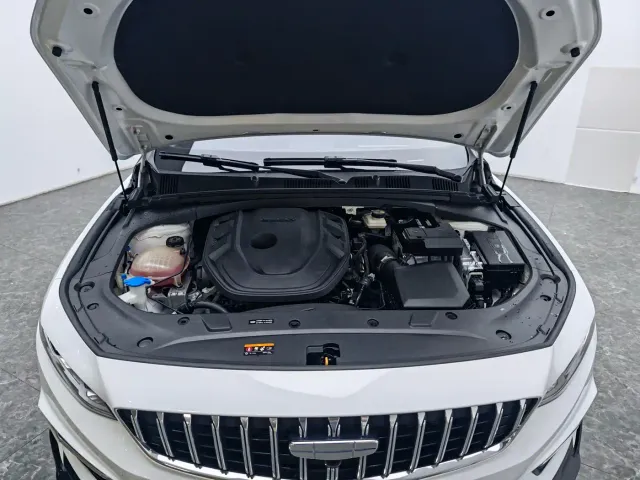 Geely Xingrui — Фото автомобиля 12