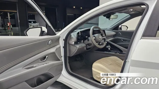 Hyundai Avante — Фото автомобиля 10