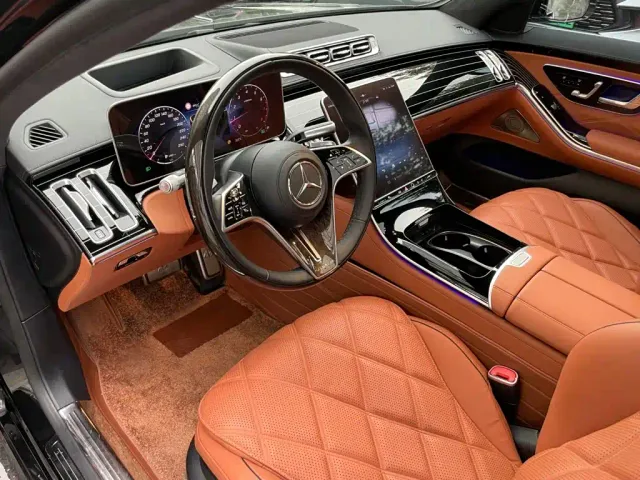 Mercedes-Benz Maybach S-Class — Фото автомобиля 10