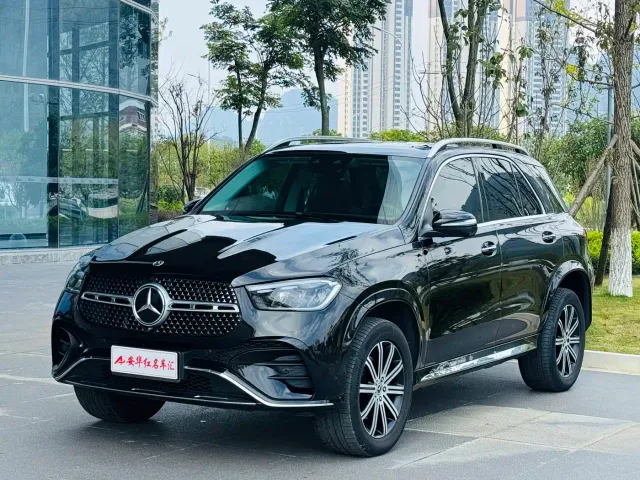 Фотография автомобиля — Mercedes-Benz GLE-Class