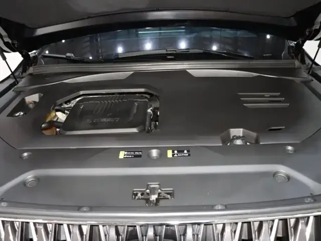GAC Trumpchi GS8 — Фото автомобиля 19