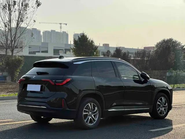 Nio ES6 — Фото автомобиля 9