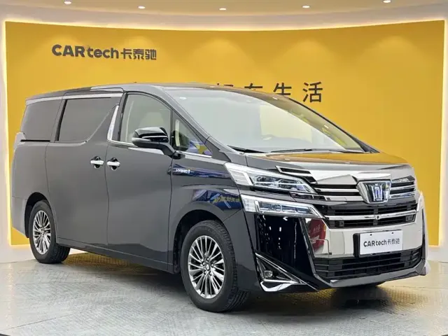 Toyota Vellfire — Фото автомобиля 2