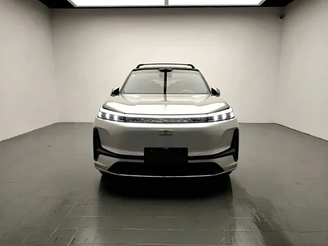 Geely Galaxy M9 — Фото автомобиля 2