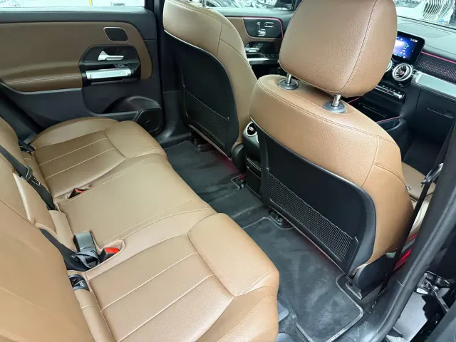 Mercedes-Benz EQB — Фото автомобиля 6