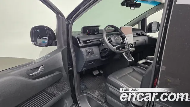 Hyundai Staria — Фото автомобиля 10