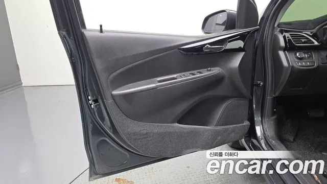 Chevrolet Spark — Фото автомобиля 24