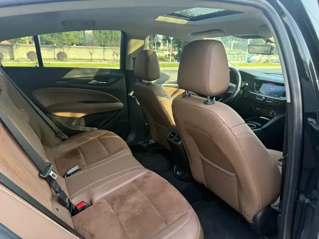Buick Regal — Фото автомобиля 13