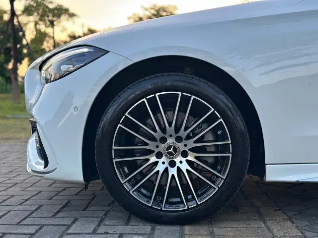 Mercedes-Benz C-Class — Фото автомобиля 16