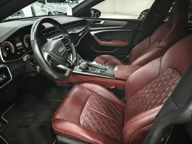 Audi A7L — Фото автомобиля 3