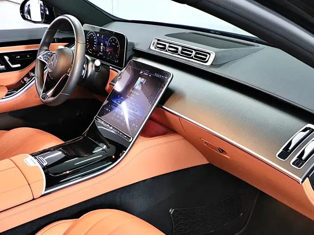 Mercedes-Benz S-Class — Фото автомобиля 15