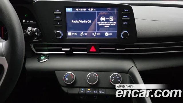 Hyundai AVANTE Avante (CN7) — Фото автомобиля 24