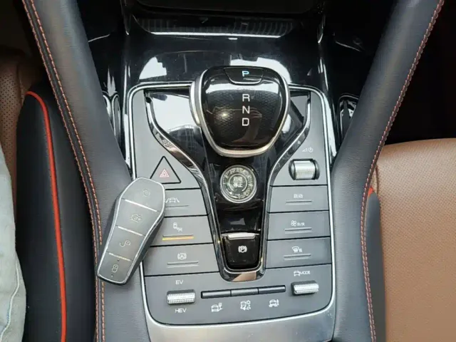 BYD Song PLUS — Фото автомобиля 13
