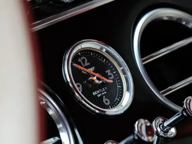 Bentley Continental — Фото автомобиля 14